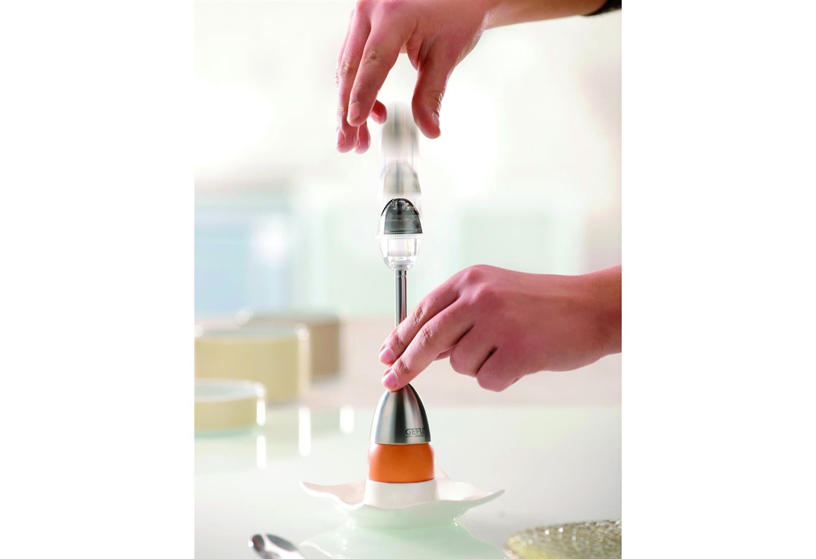 GEFU Eierköpfer mit Salzstreuer OVO